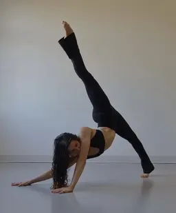 Profile image of Chloe Herrington