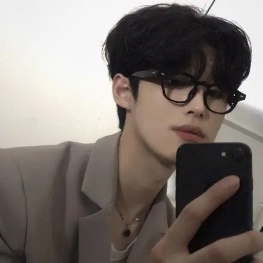 MaleDuck6236의 차준우