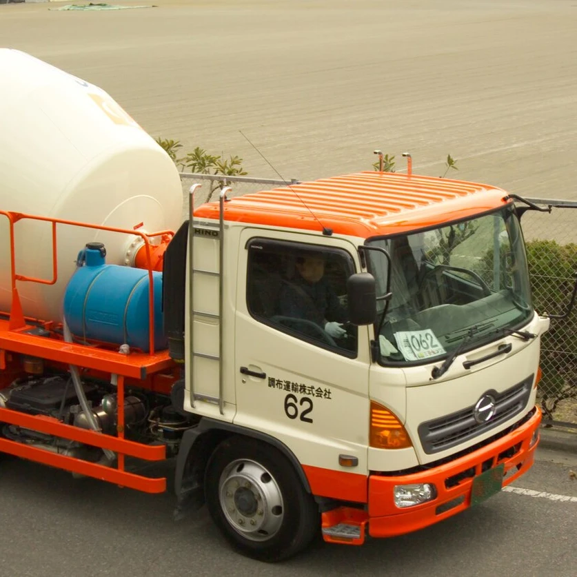ミキサー車