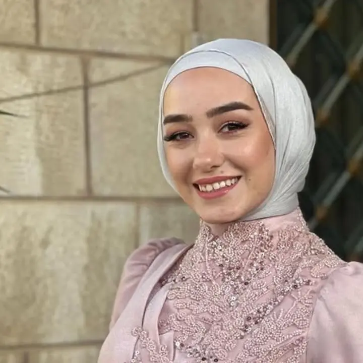 SharpChain8856의 Loving Aunt