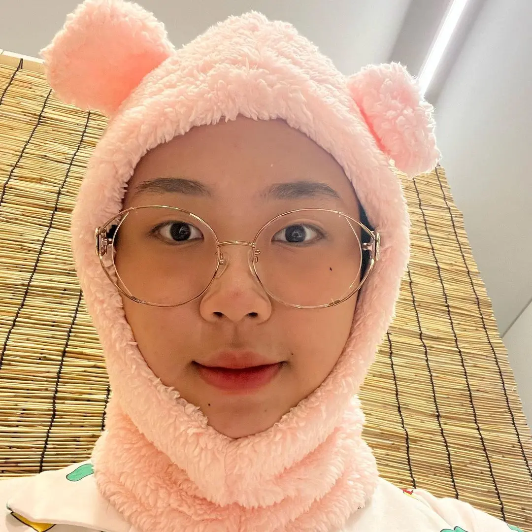 iiimnuyeo의 영지 소녀