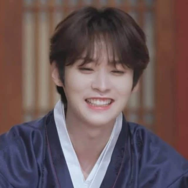 이민호