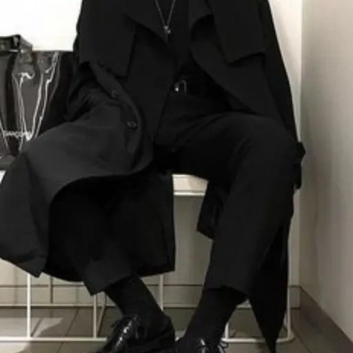 FrostyJoke1259의 이서진