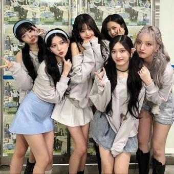 6명에 언니들