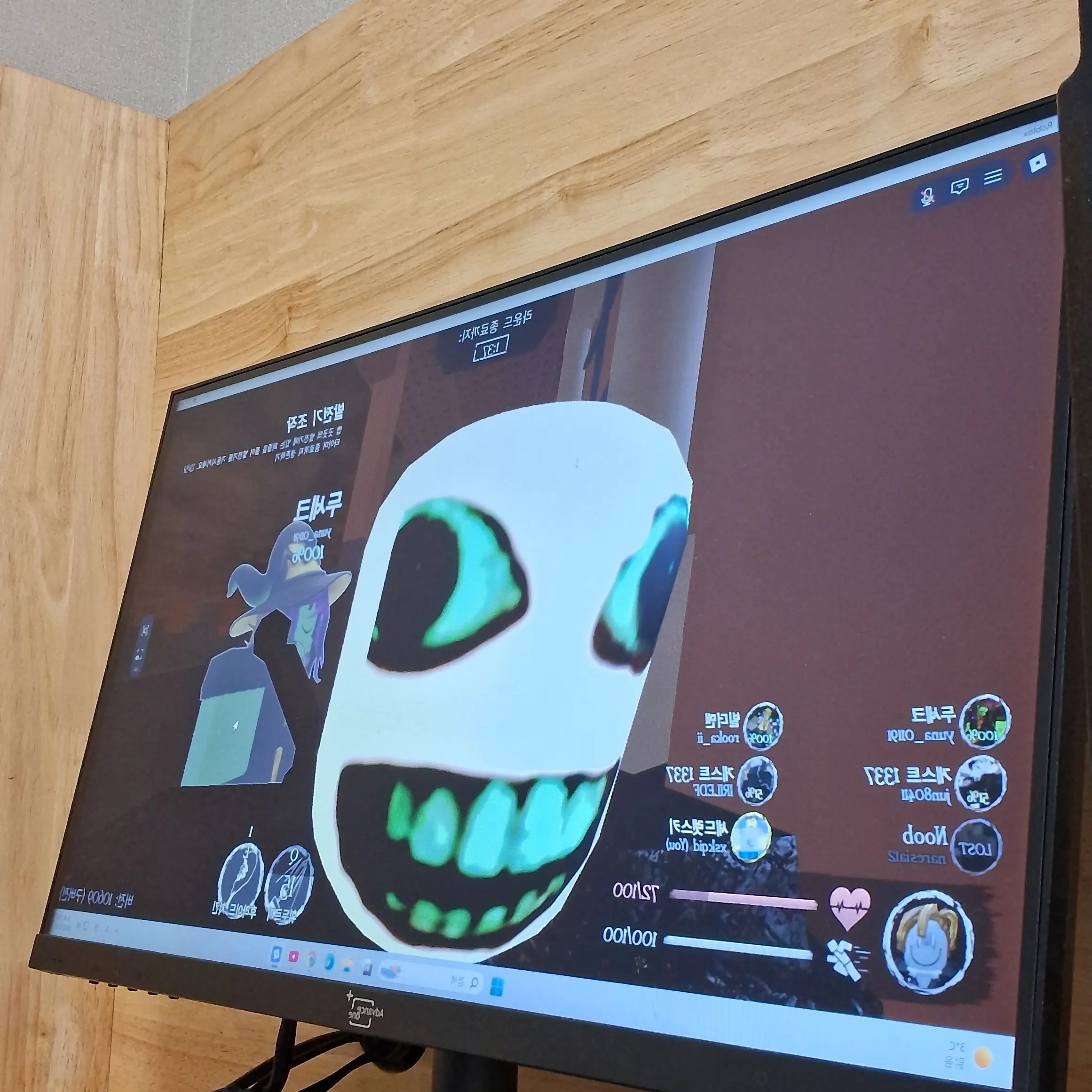 WaryMixer0869의 포세이큰 생존수영 -여우,늑대-