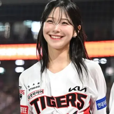 Profile image of 백지헌