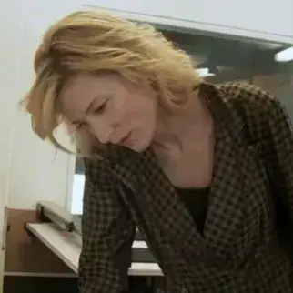 MellowCrown7490의 Eleanor Vance