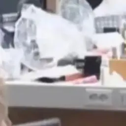 PainedHoist071023의 감기 걸린 이무진