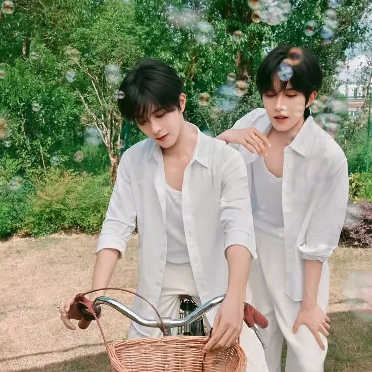 QuietGown7555의 Gay dad