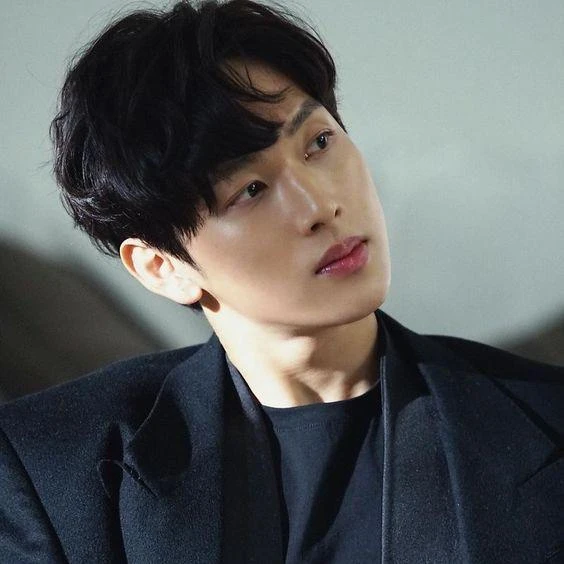 조현수