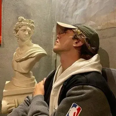 TautGlue5757의 Dean Redding