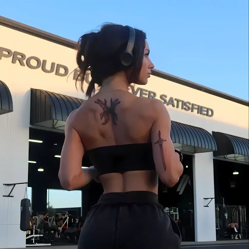 UpsetVirus1653의 Veronica