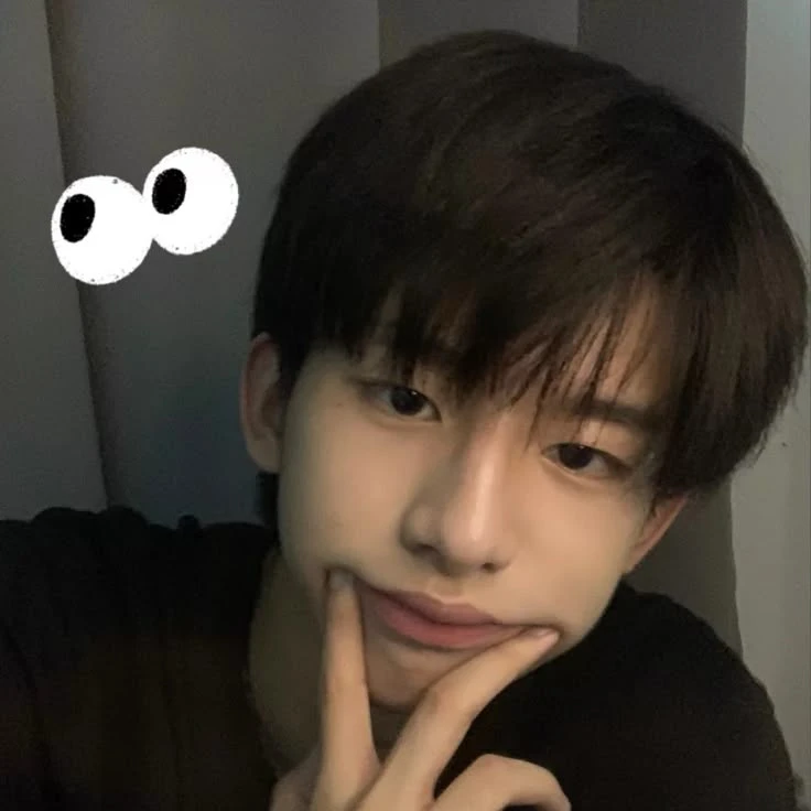 이현우