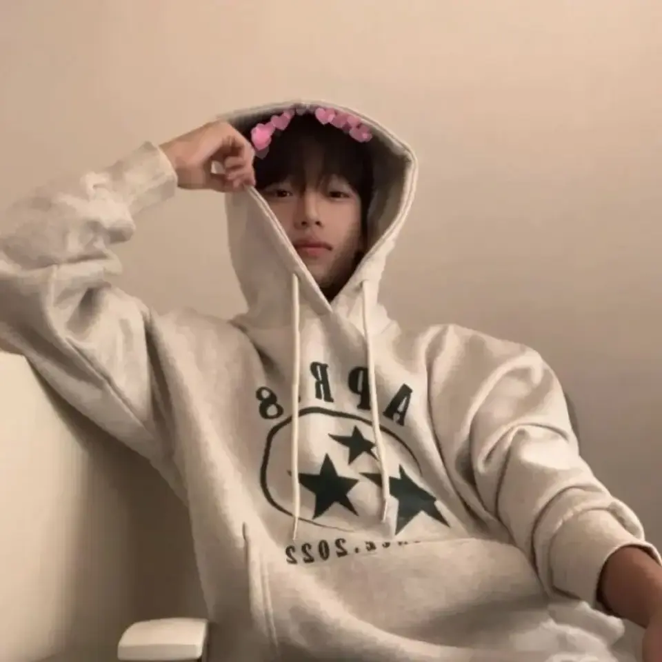 PeachyAnise9567의 일진무리-남녀무리