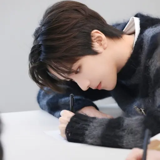 page._.onemoa783의 김운학