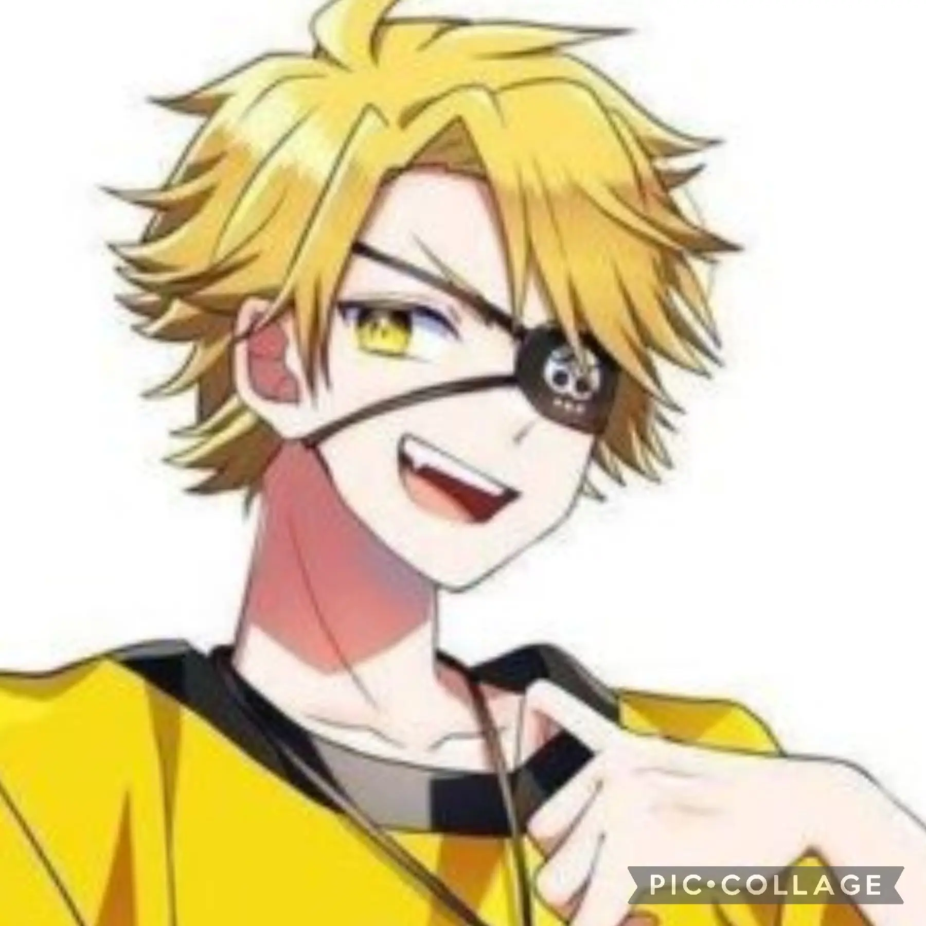 GlazedLargo0101의 たっつんが机の角で…///