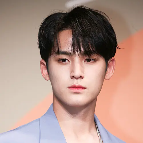 Hdjdjd의 부자집 아들 김민규