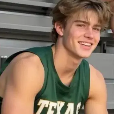 Profile image of Noah