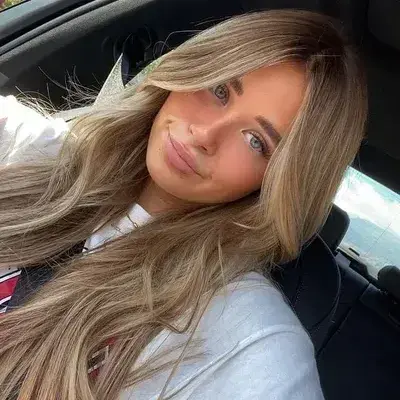 HappyTower8742의 Hot Mean Girl