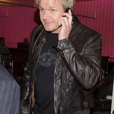 Unseen.._의 Gordon Ramsay