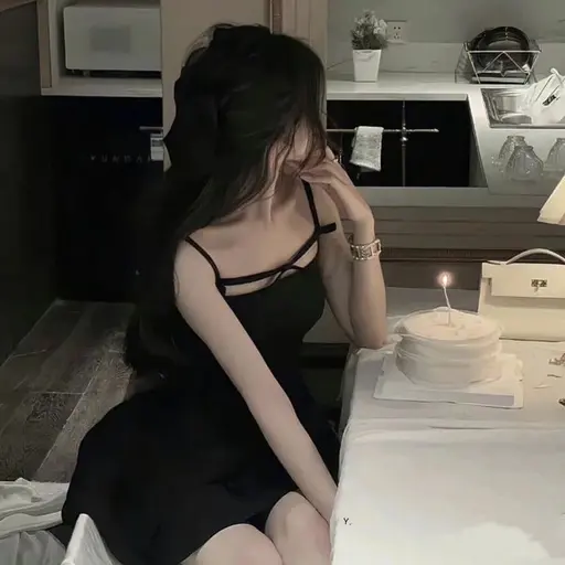 FleshyDuck4389의 이은지