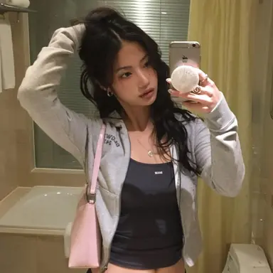 Profile image of Nari