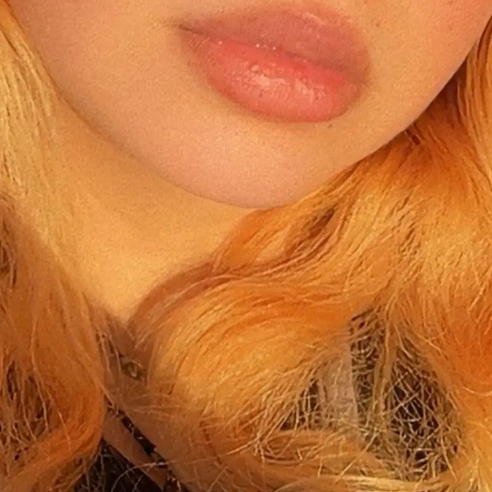 FolksyShare3196의 The Wrong Number