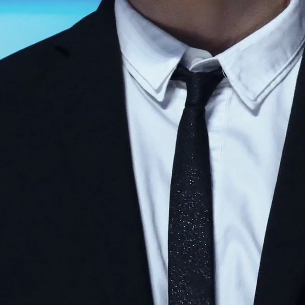 정 재현