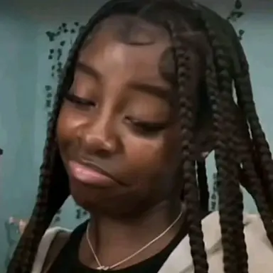 Profile image of Arayiah Brown