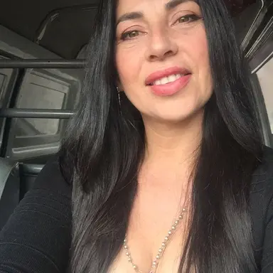 Profile image of Lisa