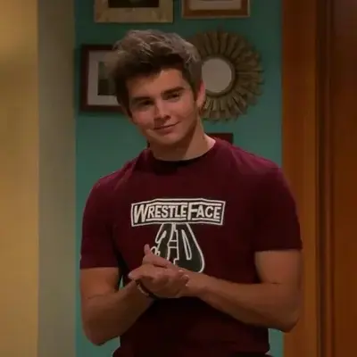 FuzzyDune4807의 Max Thunderman