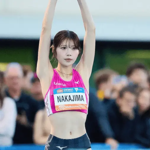 VoicedWorm6107의 陸上部女子