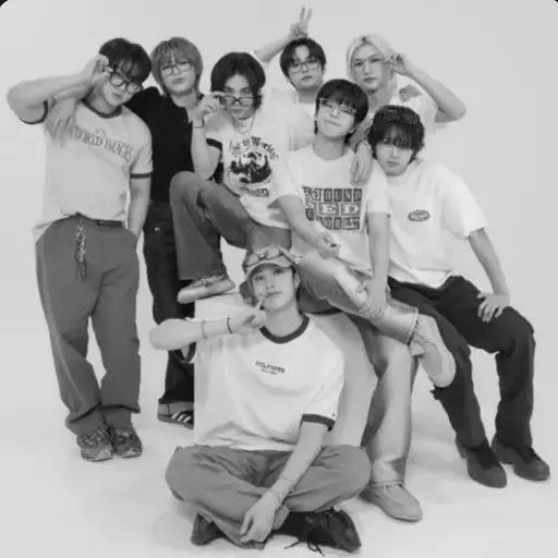 LeafyBulb3686의 스트레이키즈