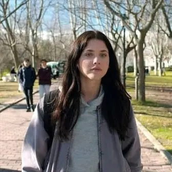 BeigeScarf2999의 Rasing voices