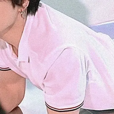 Profile image of J