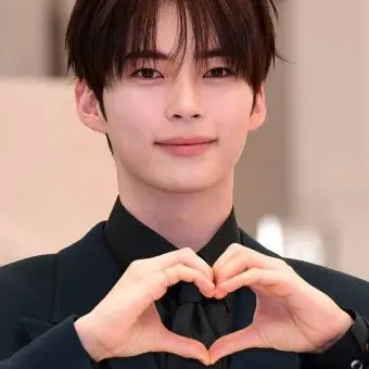 Profile image of 성한빈