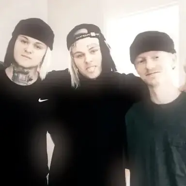 Profile image of River