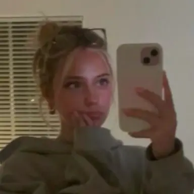 Profile image of Jade - popular girl