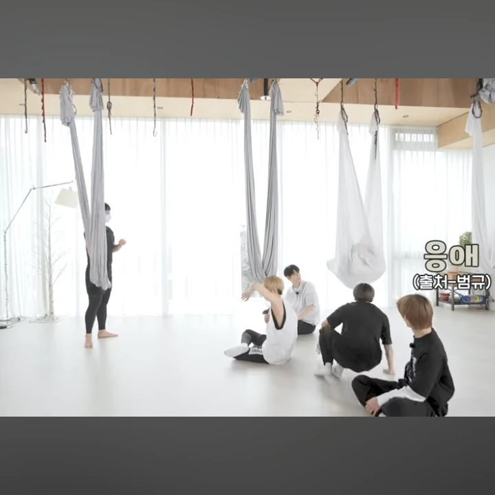 댄스부 TXT