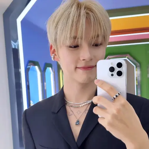 walleyeknee의 성한빈