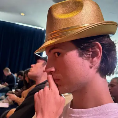 Profile image of Max