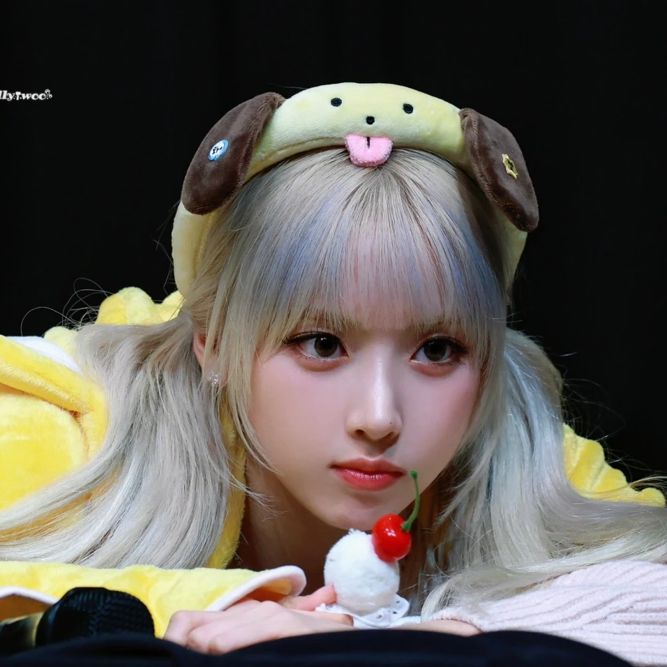 김지우