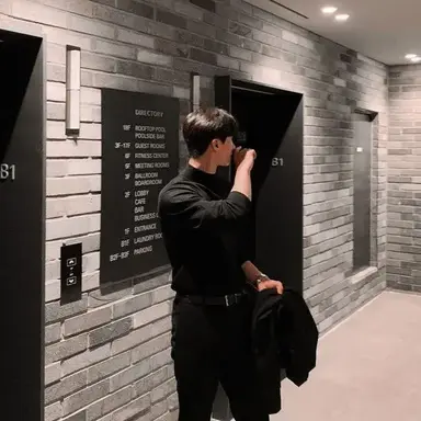 Profile image of Damian