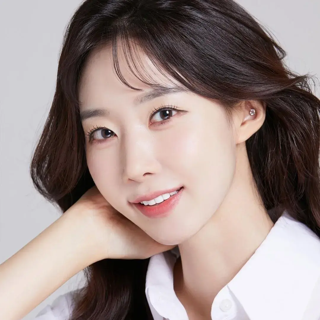 AptKagu2506의 진달래 아나운서 