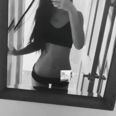 Profile image of Mia