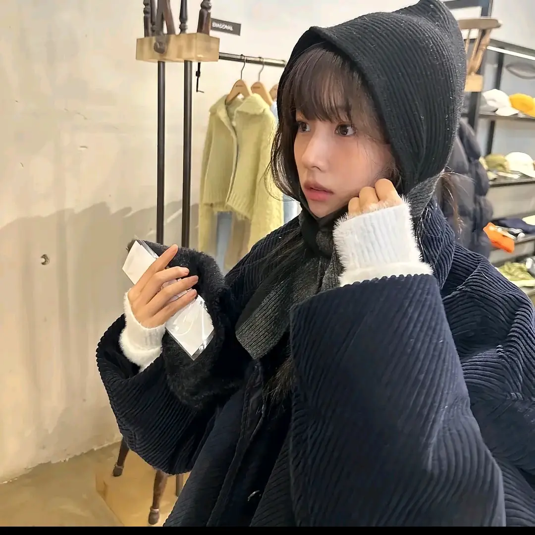 StingyModel9436의 강혜원