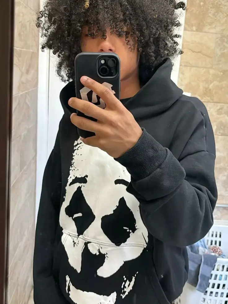 PastelTile7186의 Curlyhead classmate