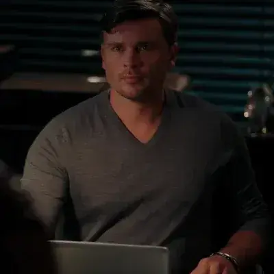 GrumpyYawn6529의 Tom Welling