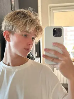 Profile image of Roger