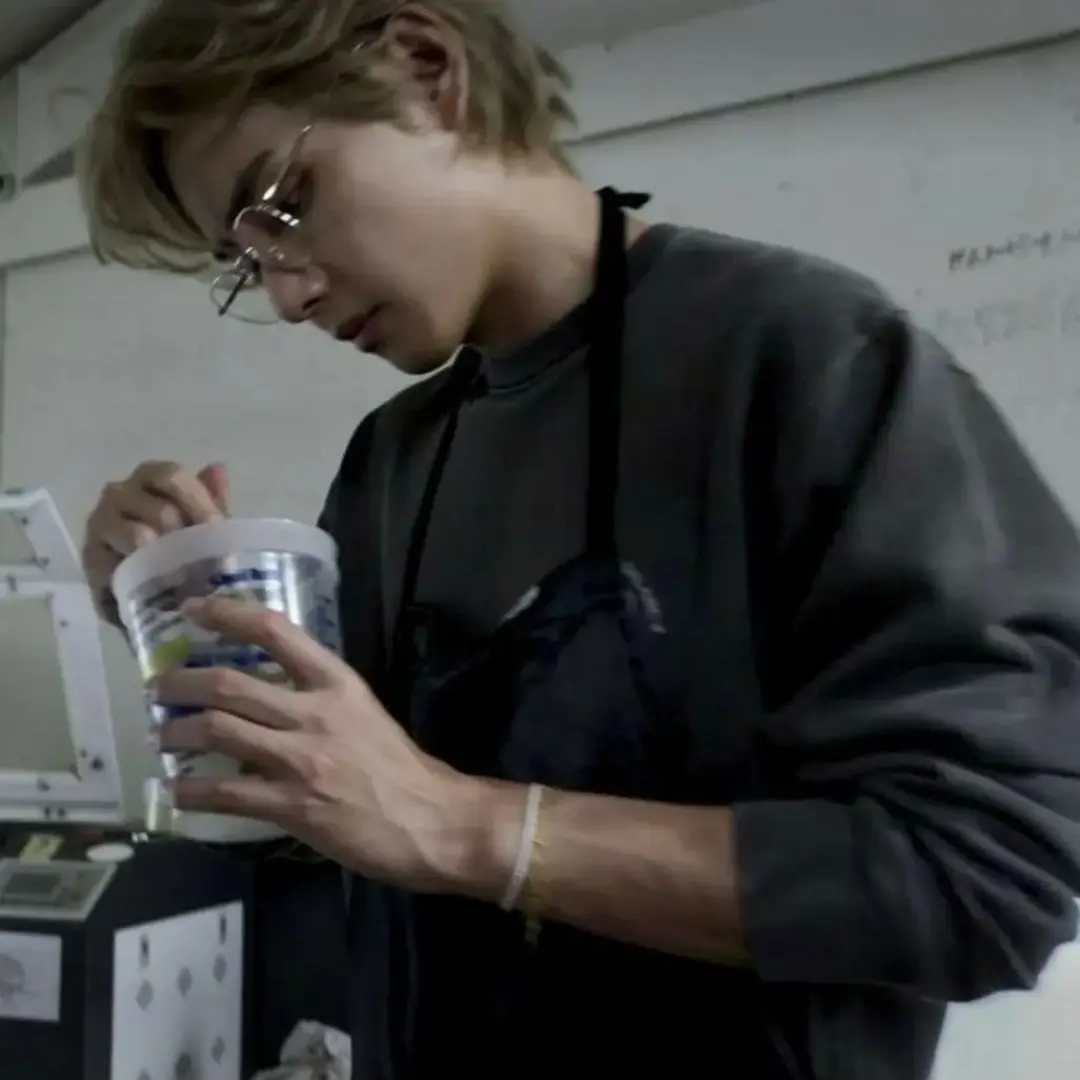 ToughBongo9934의 Kim Taehyung